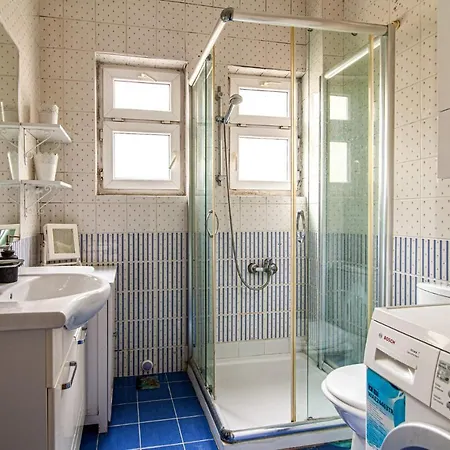 Charming Flat With Terrace Near Taksim Square Apartamento *